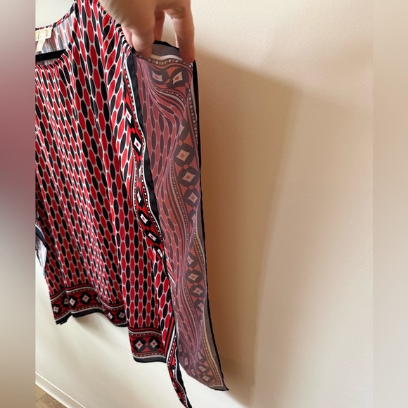 Michael Kors Poncho - Picture 4 of 5